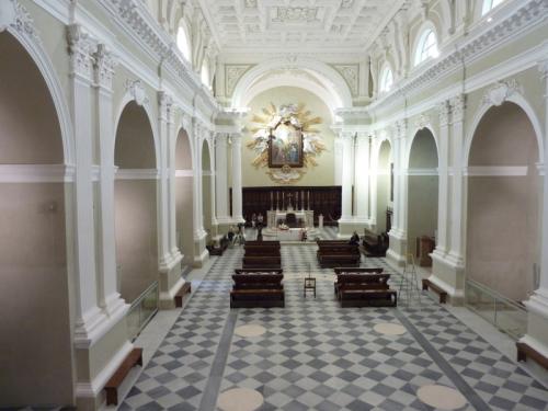 Duomo Antico di San Severino MarcheMateriali: marmo carrara, bardiglio 